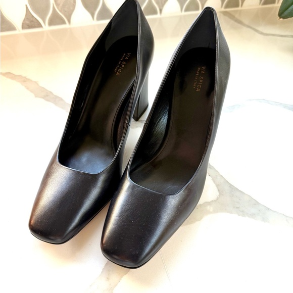 Via Spiga Black Women's Pump with Block Heels sz 9M - New without box - Picture 1 of 5